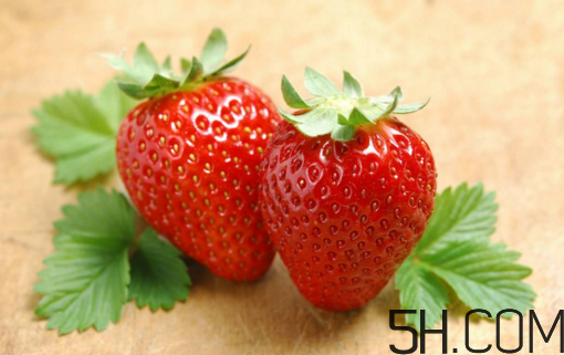 草莓發(fā)霉還能吃嗎？吃草莓的注意事項(xiàng)