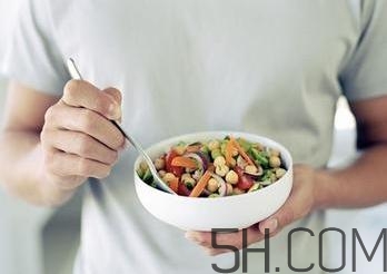 雪燕可以空腹吃嗎？雪燕皂角米高血壓者能吃嗎