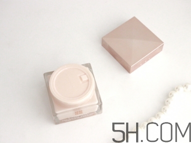 紀(jì)梵希少女面霜怎么樣？紀(jì)梵希少女面霜適合什么年齡