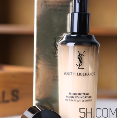 ysl女神粉底液怎么樣？ysl女神粉底液和超模粉底液對(duì)比