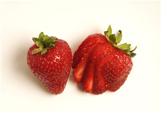 奶油草莓是不是轉(zhuǎn)基因？激素草莓的危害有哪些？