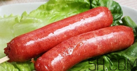 烤腸能用微波爐加熱嗎？烤腸能在微波爐里烤嗎？