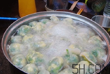 煮餃子怎么煮不破皮？煮餃子怎么看熟沒熟？