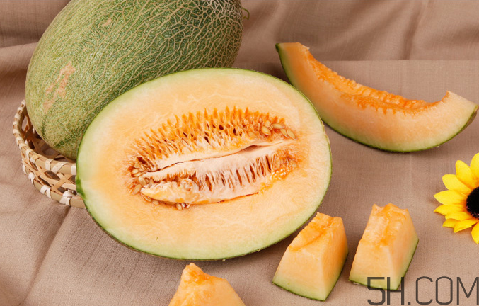 產(chǎn)婦可以吃哈密瓜嗎？隔夜的哈密瓜可以吃嗎？