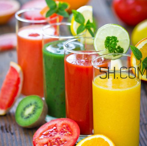 哪些水果不能一起榨汁喝？喝鮮榨果汁的好處