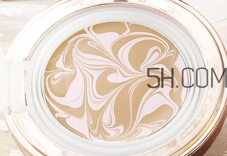 水粉霜怎么用？水粉霜要搖一搖嗎