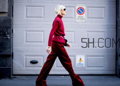 紅色毛衣怎么搭配？紅色毛衣搭配圖片