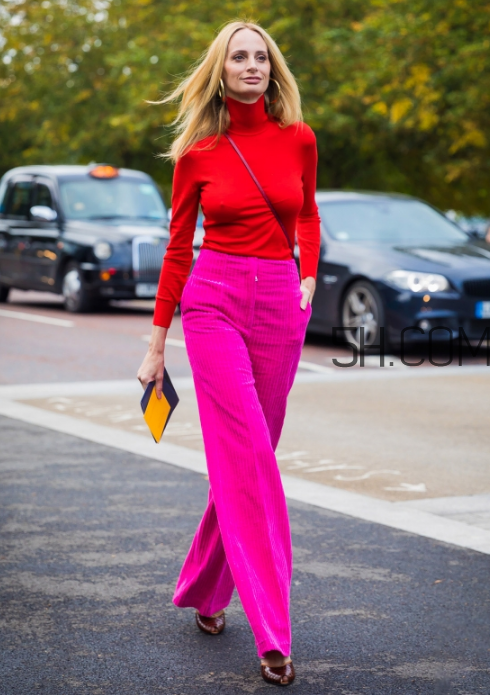 紅色毛衣怎么搭配？紅色毛衣搭配圖片