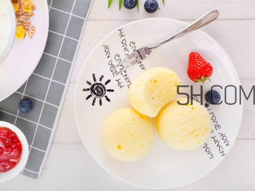 蒸蛋糕好吃嗎 蒸蛋糕會(huì)上火嗎 蒸蛋糕好吃嗎 蒸蛋糕會(huì)上火嗎