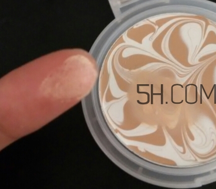 水粉霜用在什么之前？水粉霜使用步驟