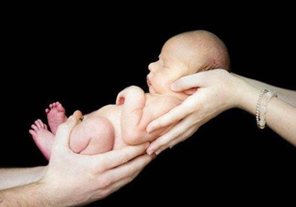 凍胚和鮮胚哪個(gè)成功率比較高？?jī)雠吆王r胚移植的優(yōu)缺點(diǎn)分別是什么？