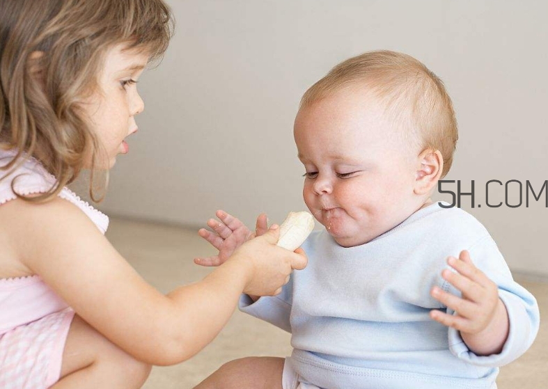 凍胚和鮮胚哪個(gè)成功率比較高？?jī)雠吆王r胚移植的優(yōu)缺點(diǎn)分別是什么？