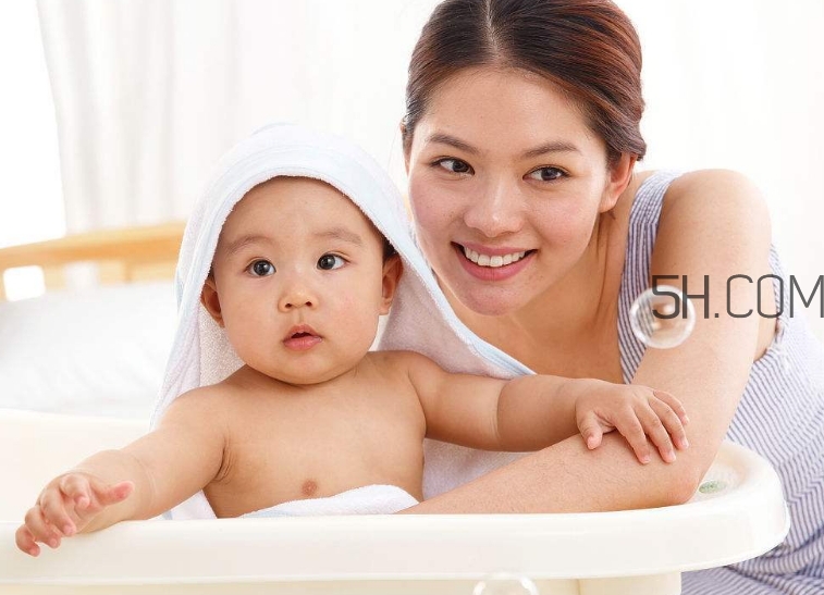 試管嬰兒是什么意思？哪些人適合做試管嬰兒？