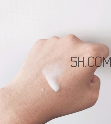 芳珂乳液蓋子怎么打開？芳珂乳液成分表