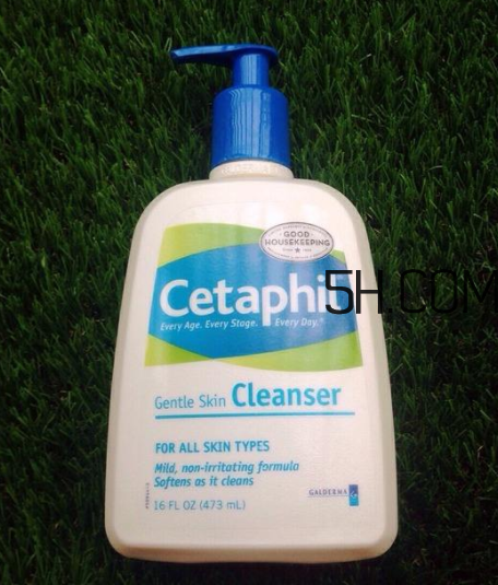 絲塔芙洗面奶是皂基嗎？絲塔芙洗面奶是酸性嗎？