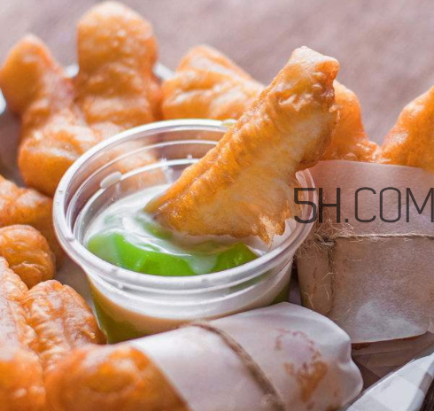 炸油條油溫多少度 炸油條油溫怎么控制 炸油條油溫多少度 炸油條油溫怎么控制