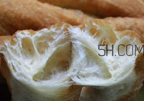 炸油條的面怎么和 炸油條的面醒多長時間 炸油條的面怎么和 炸油條的面醒多長時間