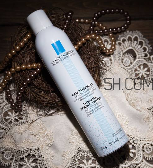 理膚泉噴霧可以喝嗎？理膚泉噴霧可以當(dāng)爽膚水用嗎？