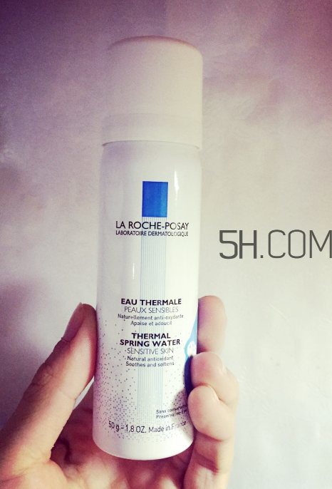 理膚泉噴霧和雅漾噴霧哪個好？