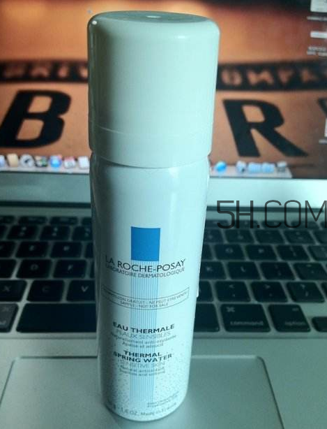 理膚泉噴霧和雅漾噴霧哪個好？