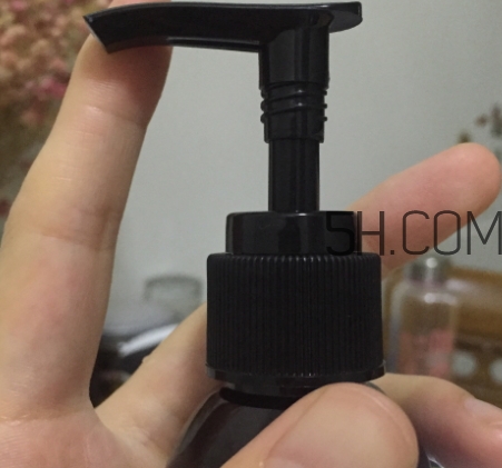 sukin蘇芊適合什么膚質(zhì)？sukin蘇芊適合油性皮膚嗎