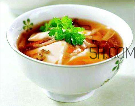 豆腐腦可以放蜂蜜嗎 豆腐腦可以放紅糖嗎 豆腐腦可以放蜂蜜嗎 豆腐腦可以放紅糖嗎