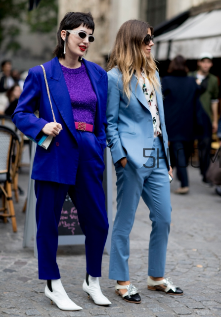 藍(lán)色西裝怎么搭配好看？藍(lán)色西裝搭配圖片