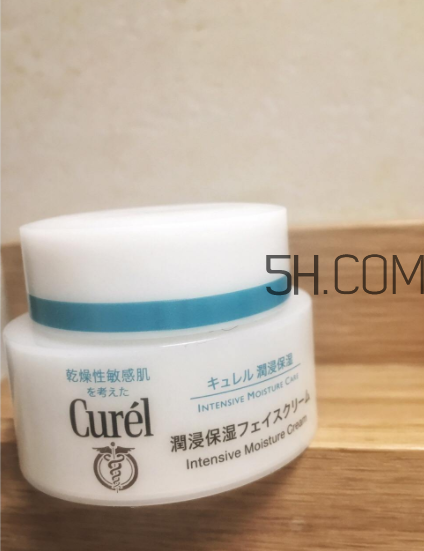 珂潤面霜和乳液哪個好？珂潤面霜和乳液區(qū)別