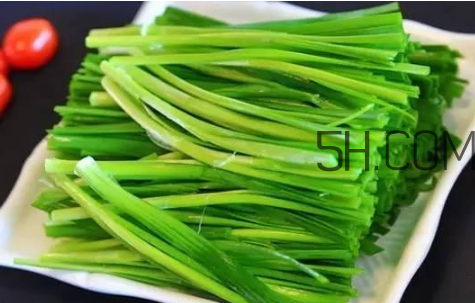 炒好的韭菜能隔夜吃嗎？吃韭菜胃酸燒心吃什么緩解？