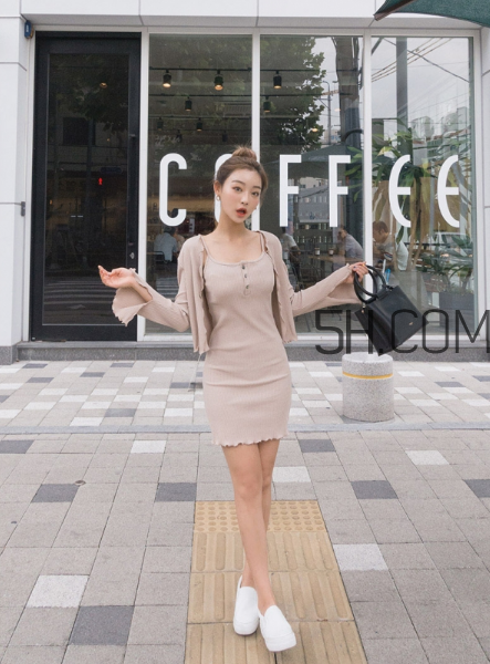 針織衫配什么鞋子？針織衫搭配鞋子圖片