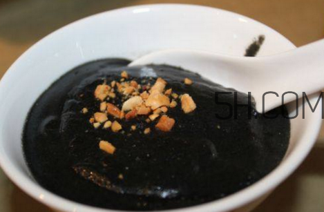 黑芝麻糊可以豐胸嗎？黑芝麻糊怎么吃豐胸？