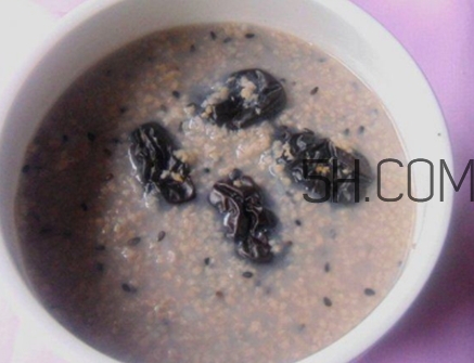 黑芝麻下奶嗎？黑芝麻怎么吃下奶？