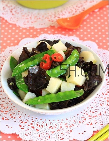 黑芝麻下奶嗎？黑芝麻怎么吃下奶？