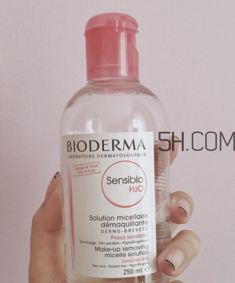 貝德瑪卸妝水能卸眼唇嗎？貝德瑪卸妝水能卸眼妝嗎？