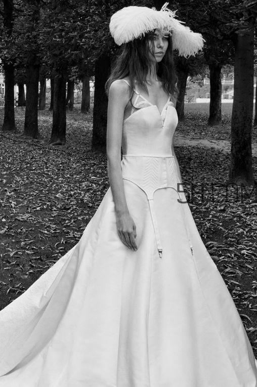 vera wang2018秋季婚紗系列怎么樣_好看嗎？