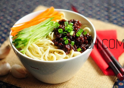 炸醬面的醬怎么做 炸醬面的炸醬怎么做 炸醬面的醬怎么做 炸醬面的炸醬怎么做