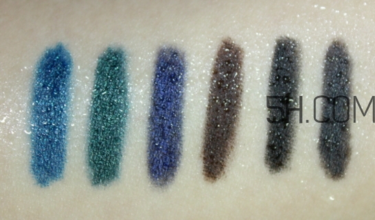 essence眼線筆怎么用？essence眼線筆怎么樣？