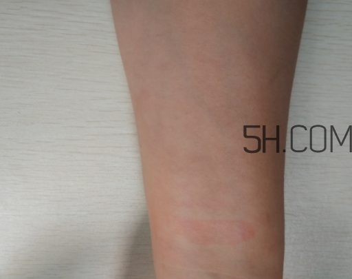 倩碧眼唇卸妝液怎么樣？倩碧眼唇卸妝液好用嗎？