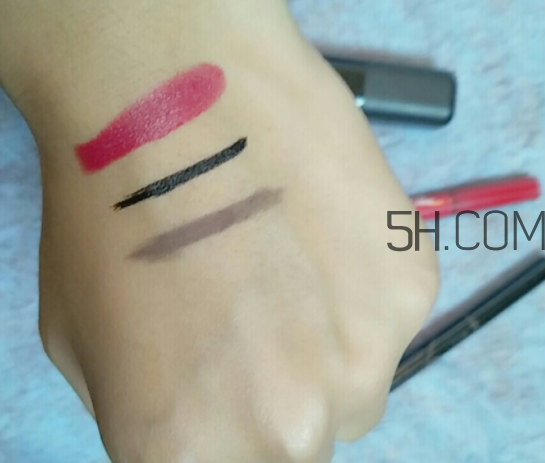 倩碧眼唇卸妝液怎么樣？倩碧眼唇卸妝液好用嗎？