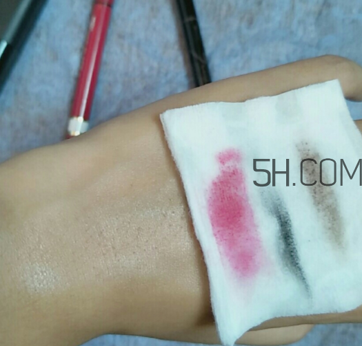 倩碧眼唇卸妝液怎么樣？倩碧眼唇卸妝液好用嗎？