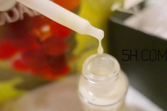 歐緹麗臻美亮白精華液多少錢？歐緹麗臻美亮白精華液怎么樣？