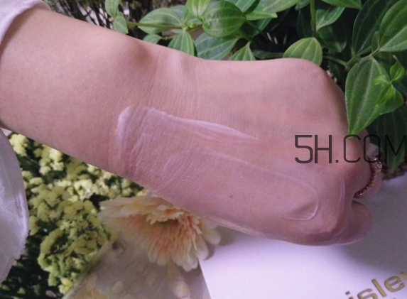 希思黎美頸霜是什么？希思黎美頸霜多少錢？