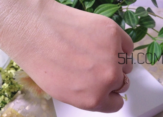 希思黎美頸霜是什么？希思黎美頸霜多少錢？