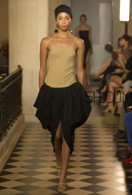 jacquemus2018春夏系列怎么樣_好看嗎？