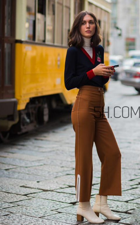 針織衫配闊腿褲好看嗎？針織衫和闊腿褲怎么搭配？