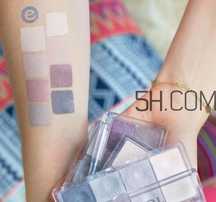 essence八色眼影盤怎么用？essence眼影盤教程