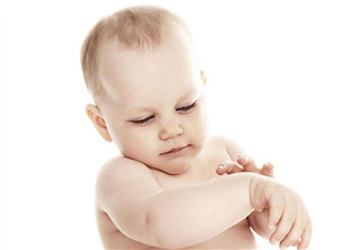 寶寶上早教有什么好處？寶寶缺鐵的癥狀有哪些？