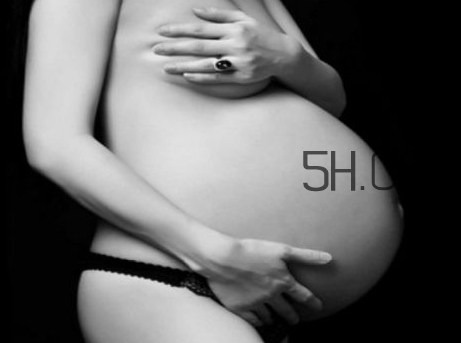 羊水早破的原因是什么？羊水早破能順產(chǎn)嗎？