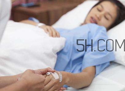 孕酮低會(huì)導(dǎo)致不孕嗎？孕酮低有什么癥狀？