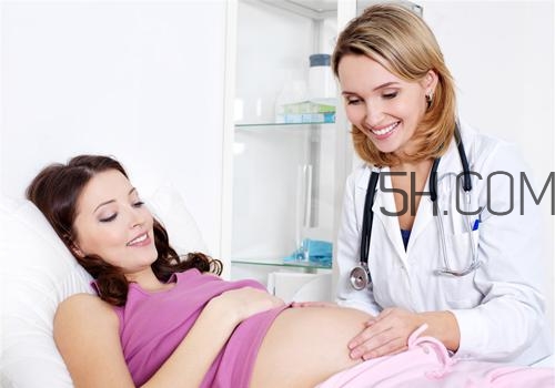 順產(chǎn)惡露有臭味是怎么回事 順產(chǎn)惡露有臭味怎么辦 順產(chǎn)惡露有臭味是怎么回事 順產(chǎn)惡露有臭味怎么辦